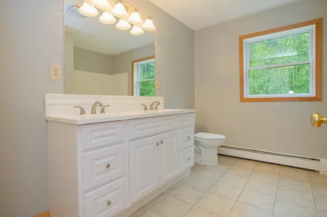 101 Shawnee Drive Farmington ME 04938