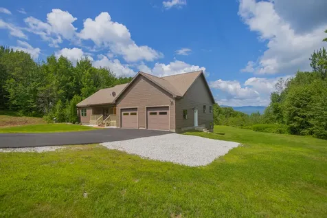 101 Shawnee Drive Farmington ME 04938