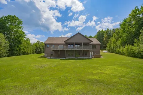 101 Shawnee Drive Farmington ME 04938