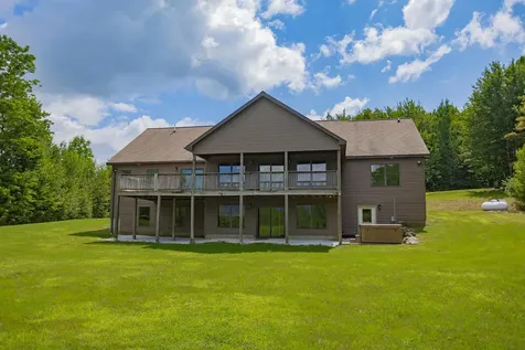 101 Shawnee Drive Farmington ME 04938