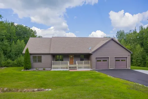101 Shawnee Drive Farmington ME 04938