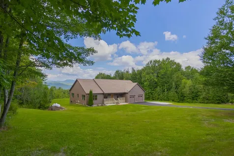 101 Shawnee Drive Farmington ME 04938