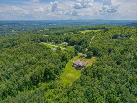 101 Shawnee Drive Farmington ME 04938