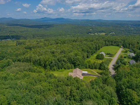 101 Shawnee Drive Farmington ME 04938
