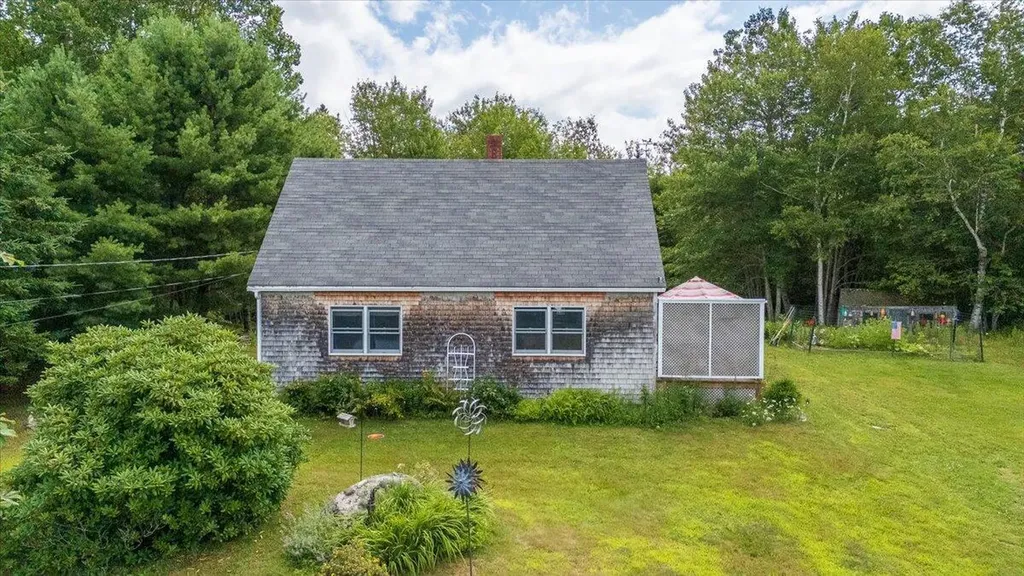 1123 Meadow Pond Road Islesboro ME 04848