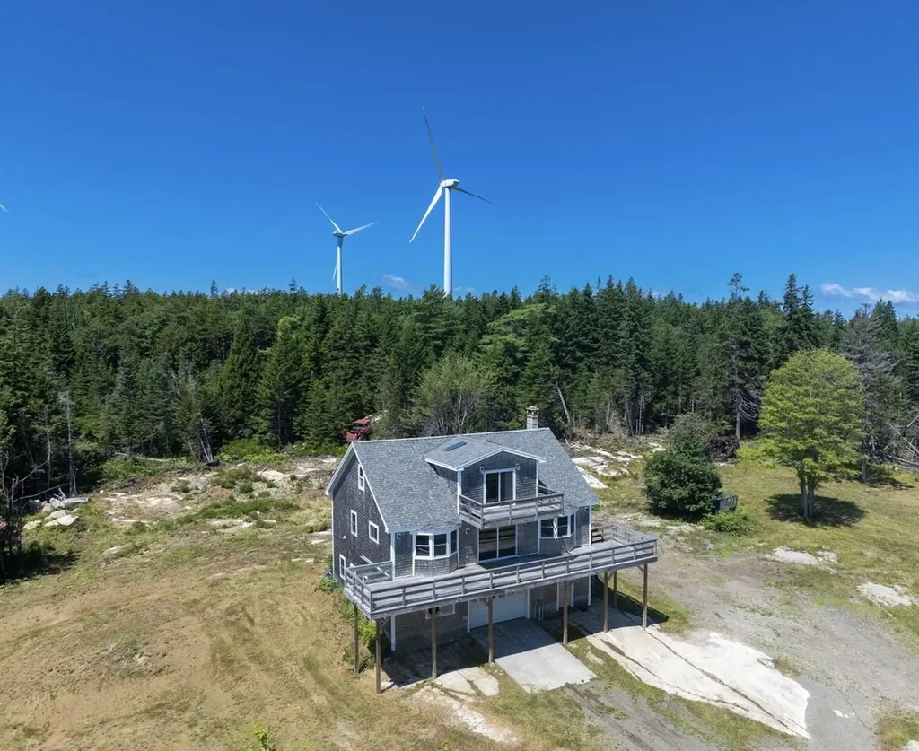 768 N Haven Road Vinalhaven ME 04863