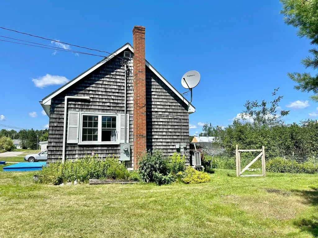 288 Mooseneck Road Addison ME 04606