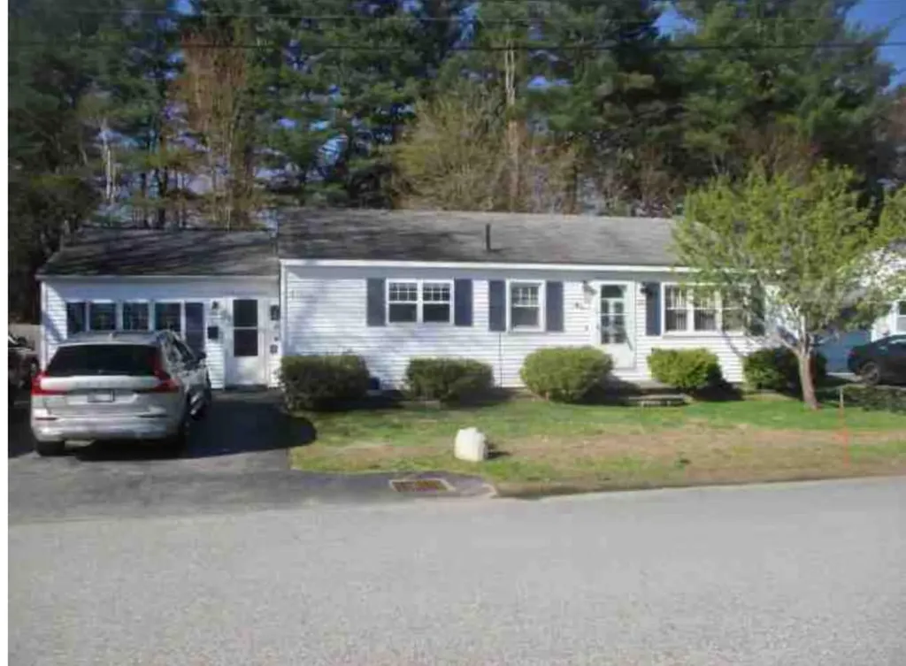 29 Bushey Circle Lewiston ME 04240