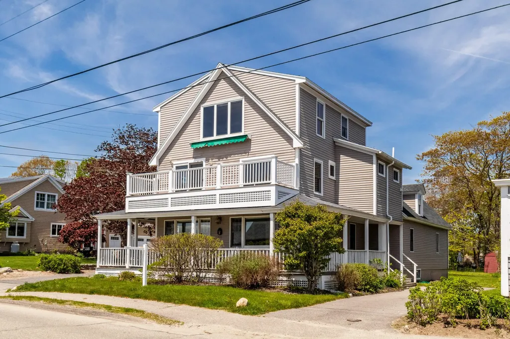 285 Beach Avenue Kennebunk ME 04043