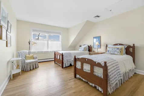 1 Anchorage Place South Portland ME 04106