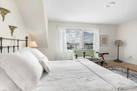1 Anchorage Place South Portland ME 04106