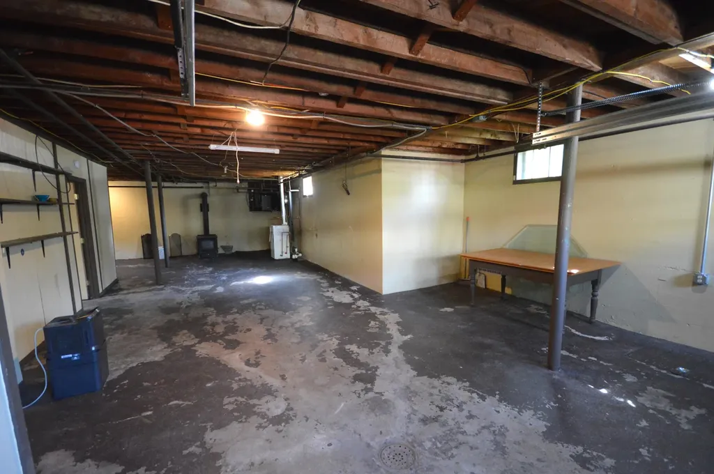 59 Farwell Street Lewiston ME 04240
