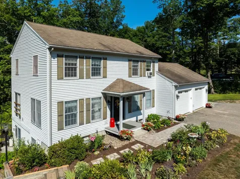 625 Old Portland Road Brunswick ME 04011