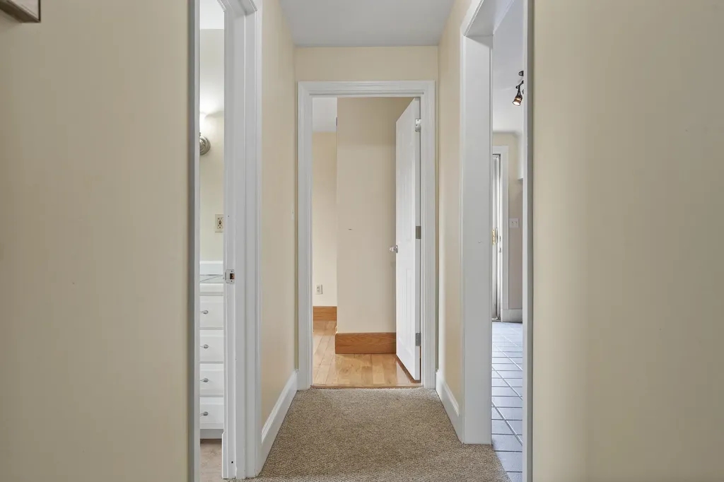 585 Walnut Hill Road North Yarmouth ME 04097