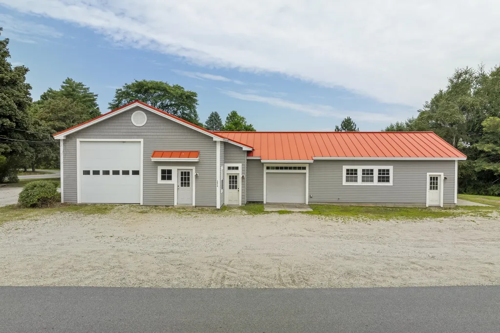 585 Walnut Hill Road North Yarmouth ME 04097