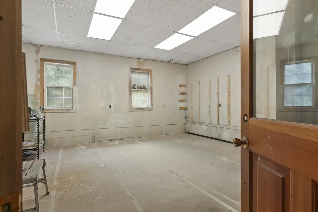 585 Walnut Hill Road North Yarmouth ME 04097