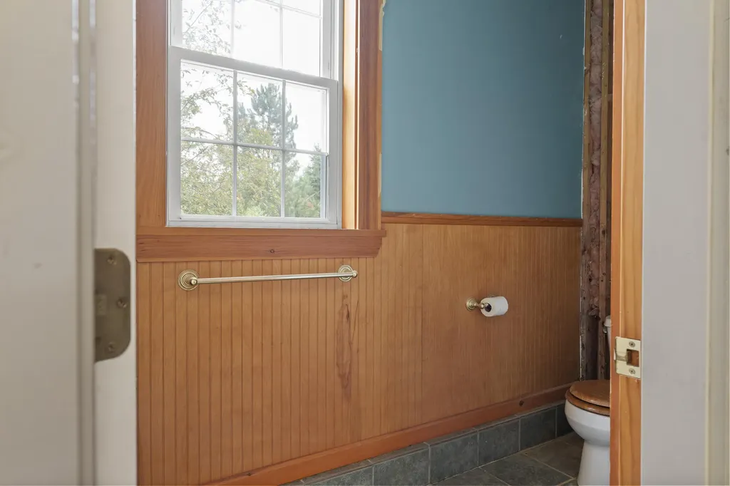 585 Walnut Hill Road North Yarmouth ME 04097