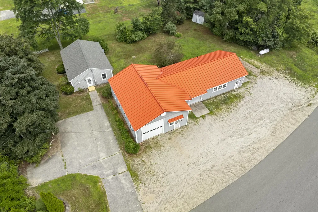 585 Walnut Hill Road North Yarmouth ME 04097
