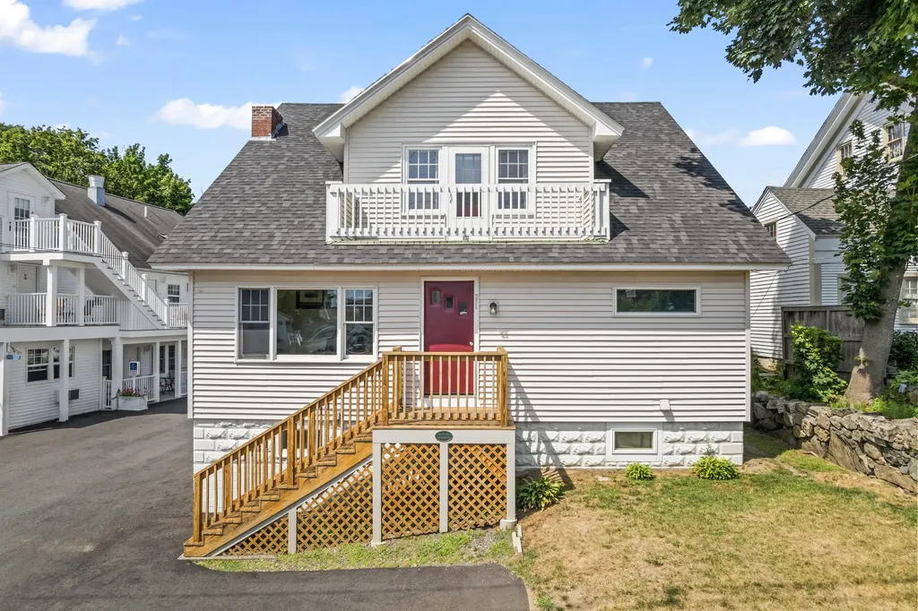 271 Main Street Ogunquit ME 03907