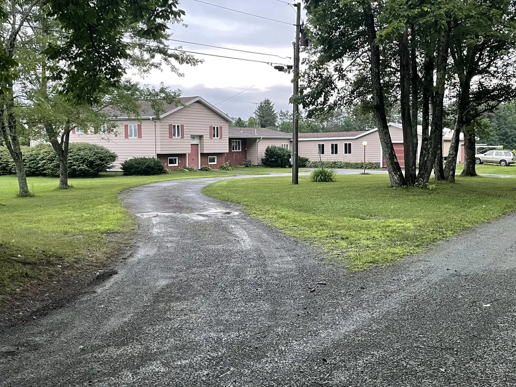 26 Huff Road Pittsfield ME 04967