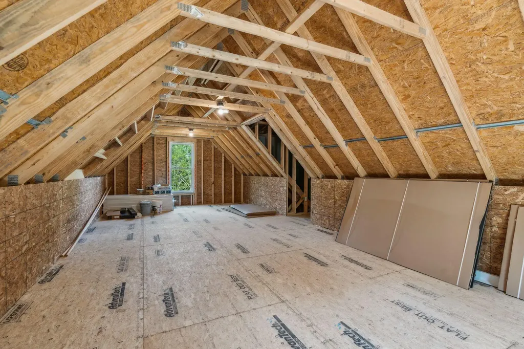12 New Minnot Way Falmouth ME 04105