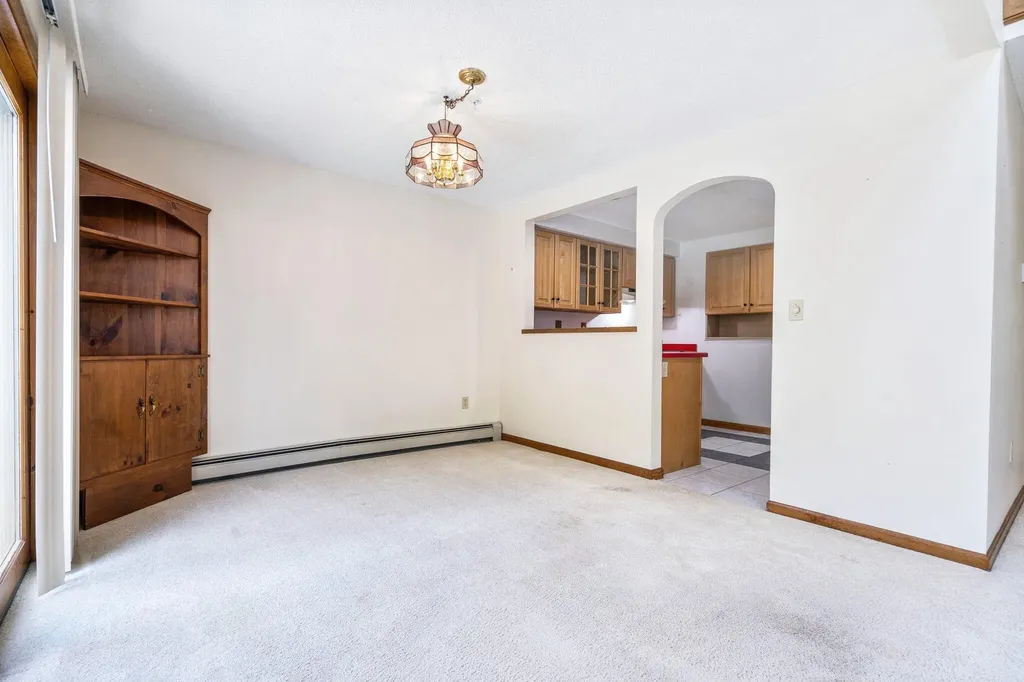 39 Meadowbrook Drive Gorham ME 04038
