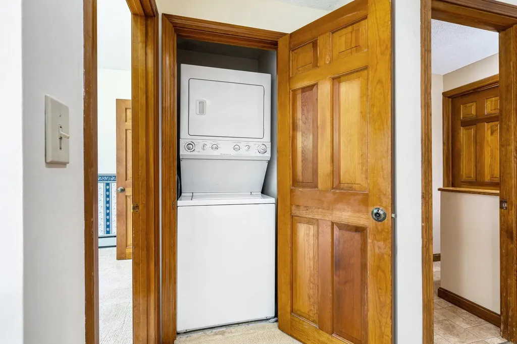 39 Meadowbrook Drive Gorham ME 04038