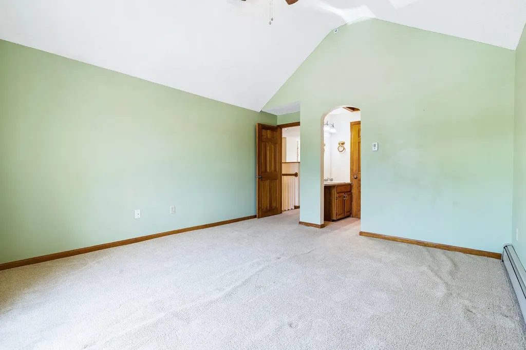 39 Meadowbrook Drive Gorham ME 04038