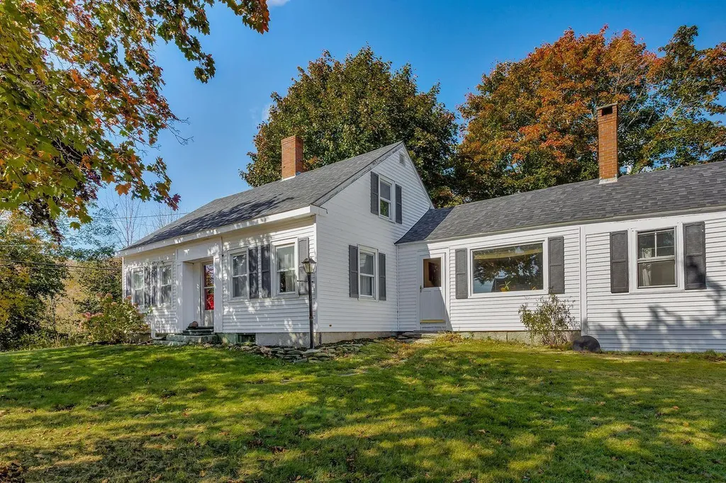 79 Old Rockland Street Rockport ME 04856