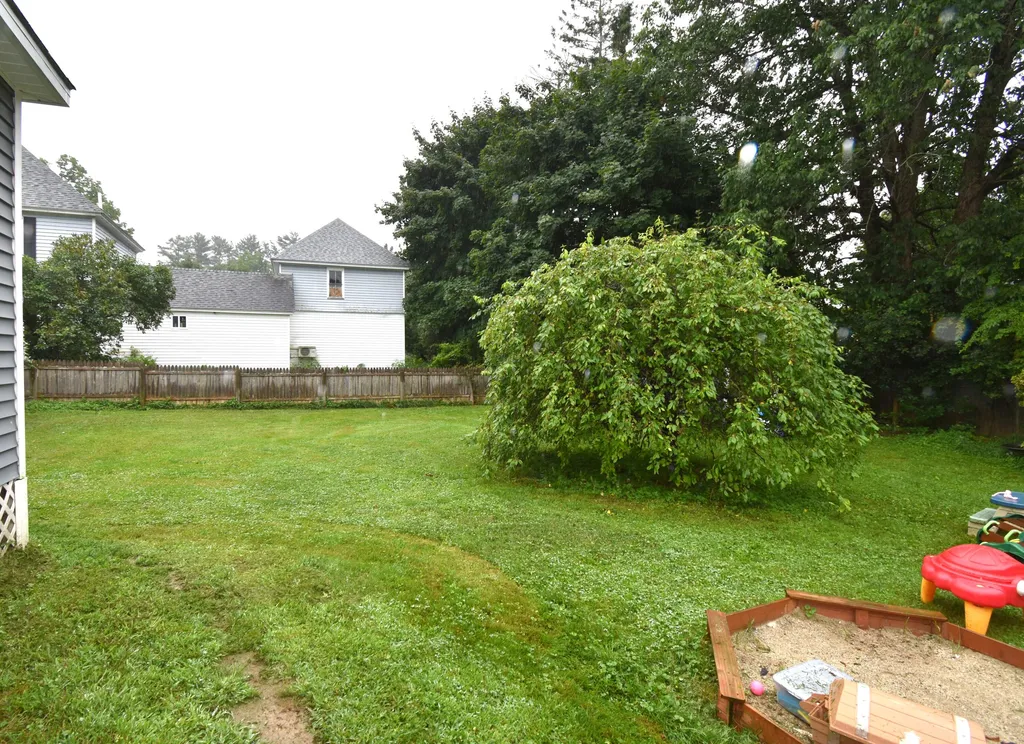 34 West Street Newport ME 04953