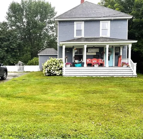 34 West Street Newport ME 04953