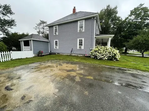 34 West Street Newport ME 04953