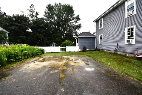 34 West Street Newport ME 04953