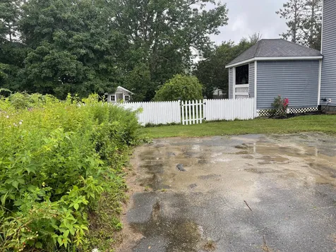 34 West Street Newport ME 04953