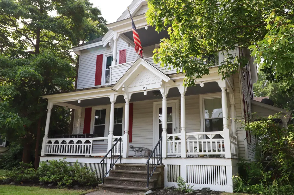 330 Main Street Westbrook ME 04092