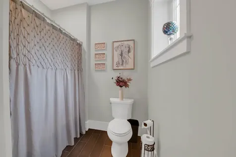 309 Portland Road Gray ME 04039