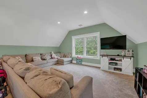309 Portland Road Gray ME 04039