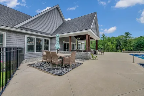 309 Portland Road Gray ME 04039