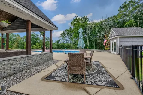 309 Portland Road Gray ME 04039