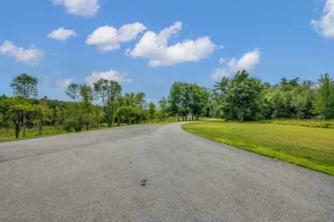 309 Portland Road Gray ME 04039