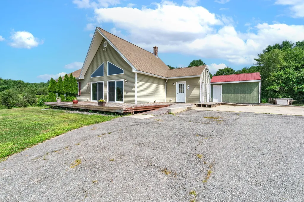 90 Country Lane Westbrook ME 04092