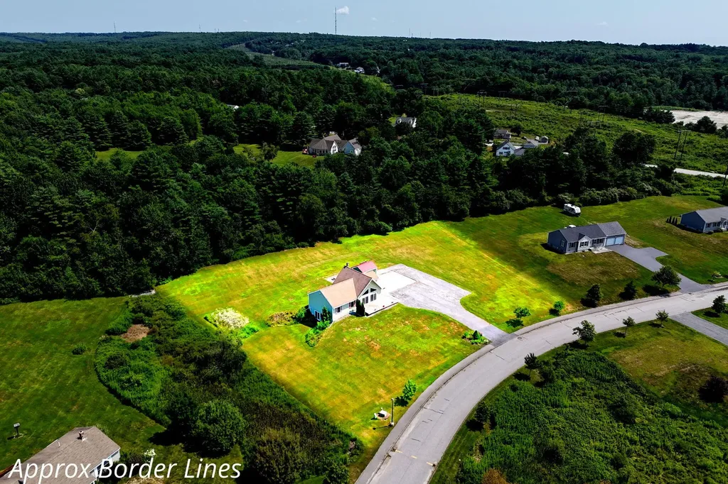 90 Country Lane Westbrook ME 04092