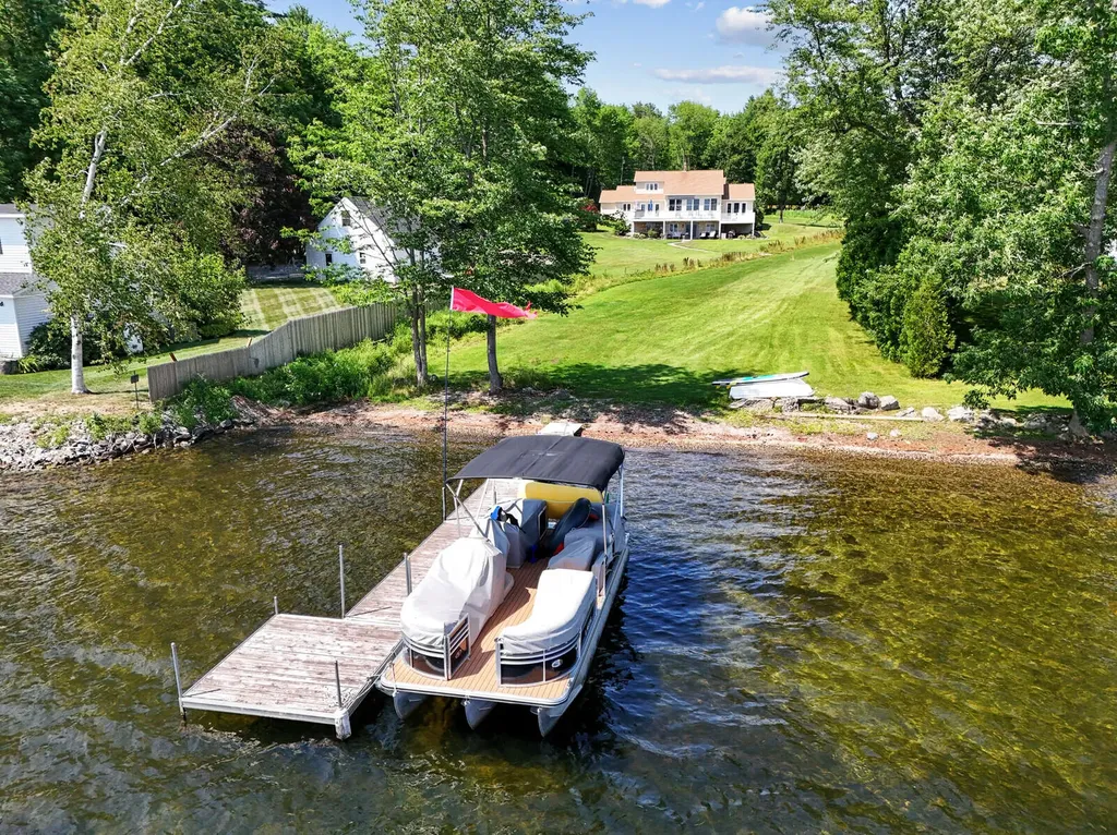 24 Loch Lane Winthrop ME 04364