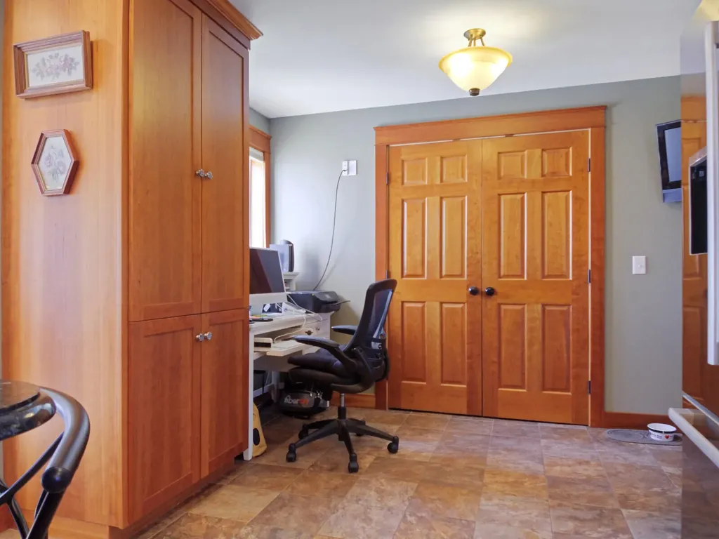 24 Loch Lane Winthrop ME 04364
