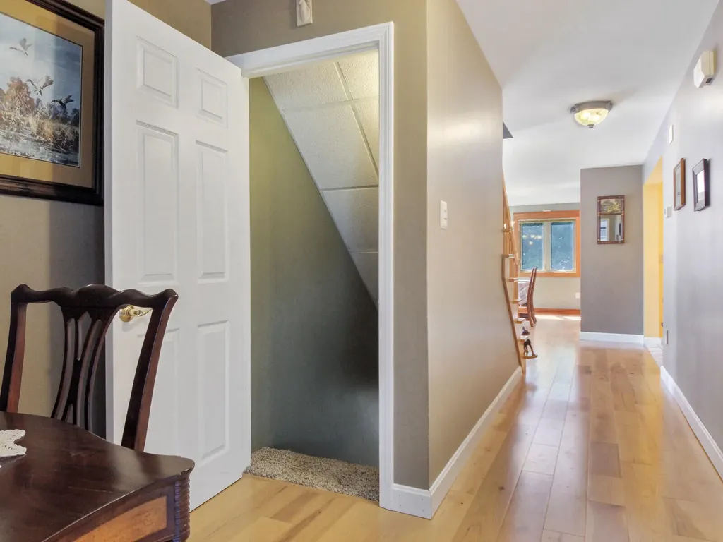 24 Loch Lane Winthrop ME 04364