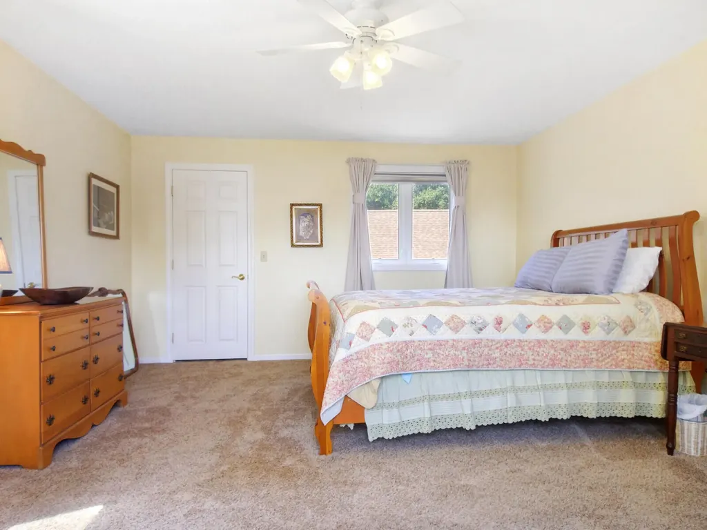 24 Loch Lane Winthrop ME 04364