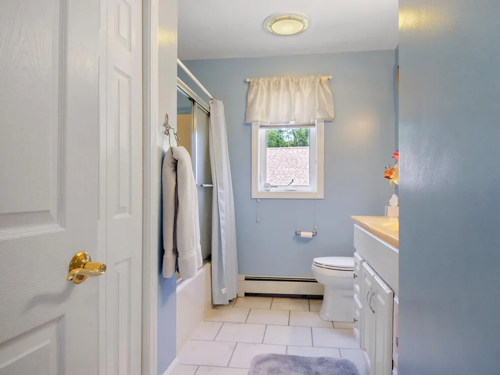 24 Loch Lane Winthrop ME 04364