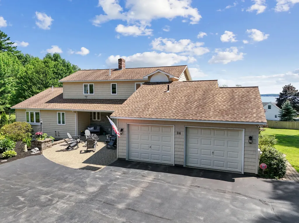 24 Loch Lane Winthrop ME 04364