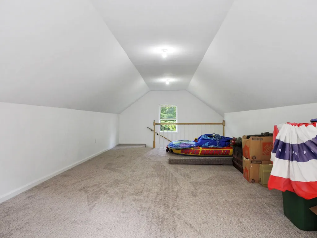 24 Loch Lane Winthrop ME 04364