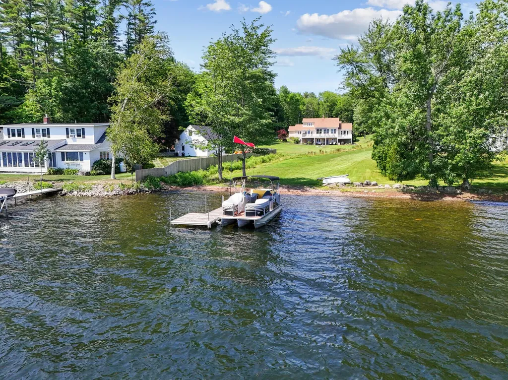 24 Loch Lane Winthrop ME 04364